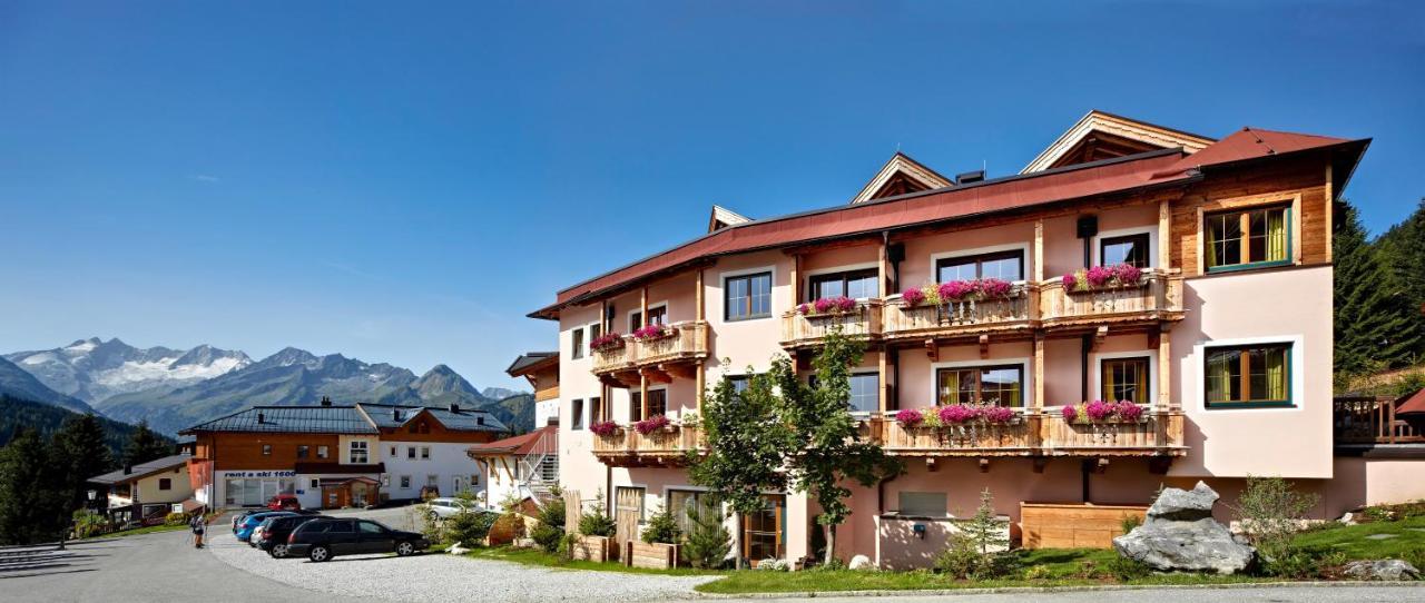 Biohotel Castello Koenigsleiten 克尼格利斯滕 外观 照片